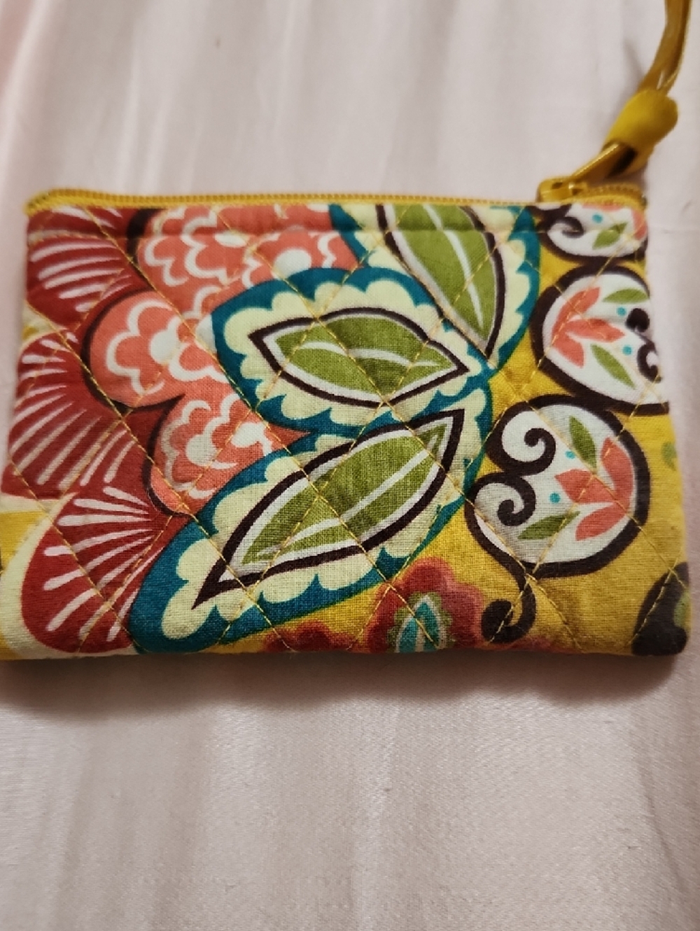 Vera Bradley Yellow Multicolor Paisley Quilted Travel Bag Set - Picture 3 of 14